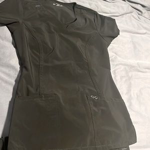 Black Cherokee infinity scrubs XS